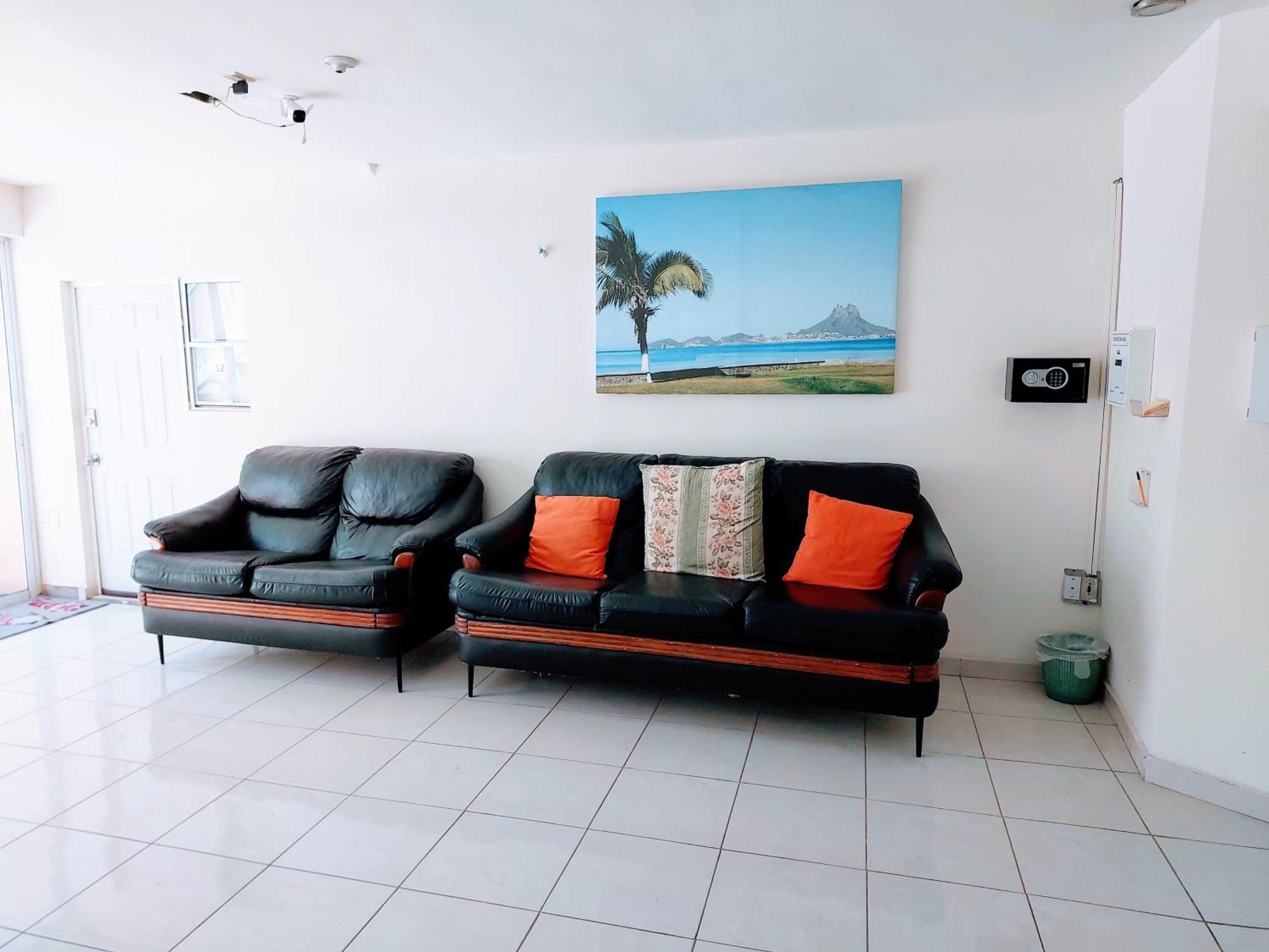 Departamento 22 Centrico,Cerca De Los Destinos Clave, Cas, Consulado, Centro De Gobierno Y Galerias Mall Hermosillo Ngoại thất bức ảnh